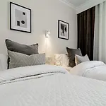 Apartment Dn11-2 Bedroom Close To Puerto Banus *