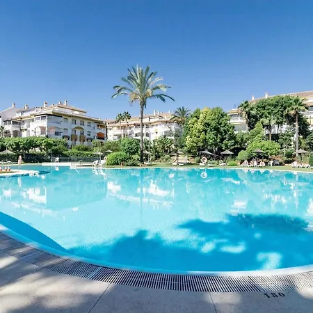 Dn11-2 Bedroom Close To Puerto Banus Apartment Marbella
