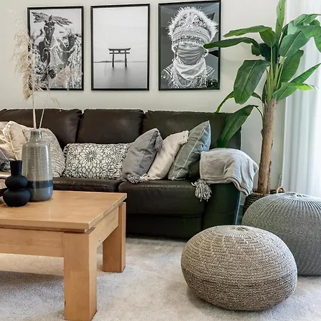 Dn11-2 Bedroom Close To Puerto Banus *