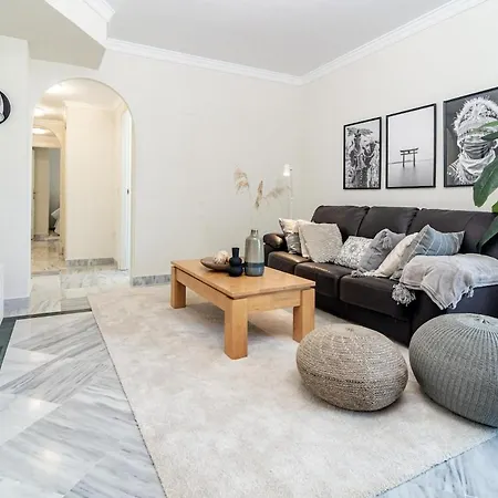 Dn11-2 Bedroom Close To Puerto Banus