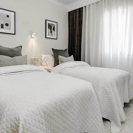 Dn11-2 Bedroom Close To Puerto Banus Lejlighed
