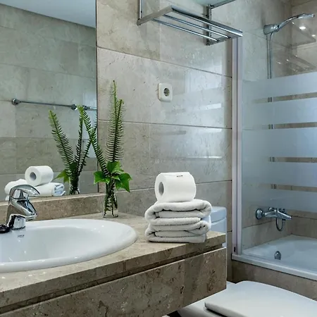 Dn11-2 Bedroom Close To Puerto Banus *