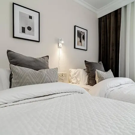 Dn11-2 Bedroom Close To Puerto Banus Apartamento