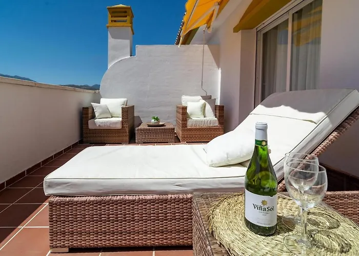 Dn11-2 Bedroom Close To Puerto Banus Marbella