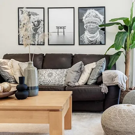 Dn11-2 Bedroom Close To Puerto Banus Lägenhet